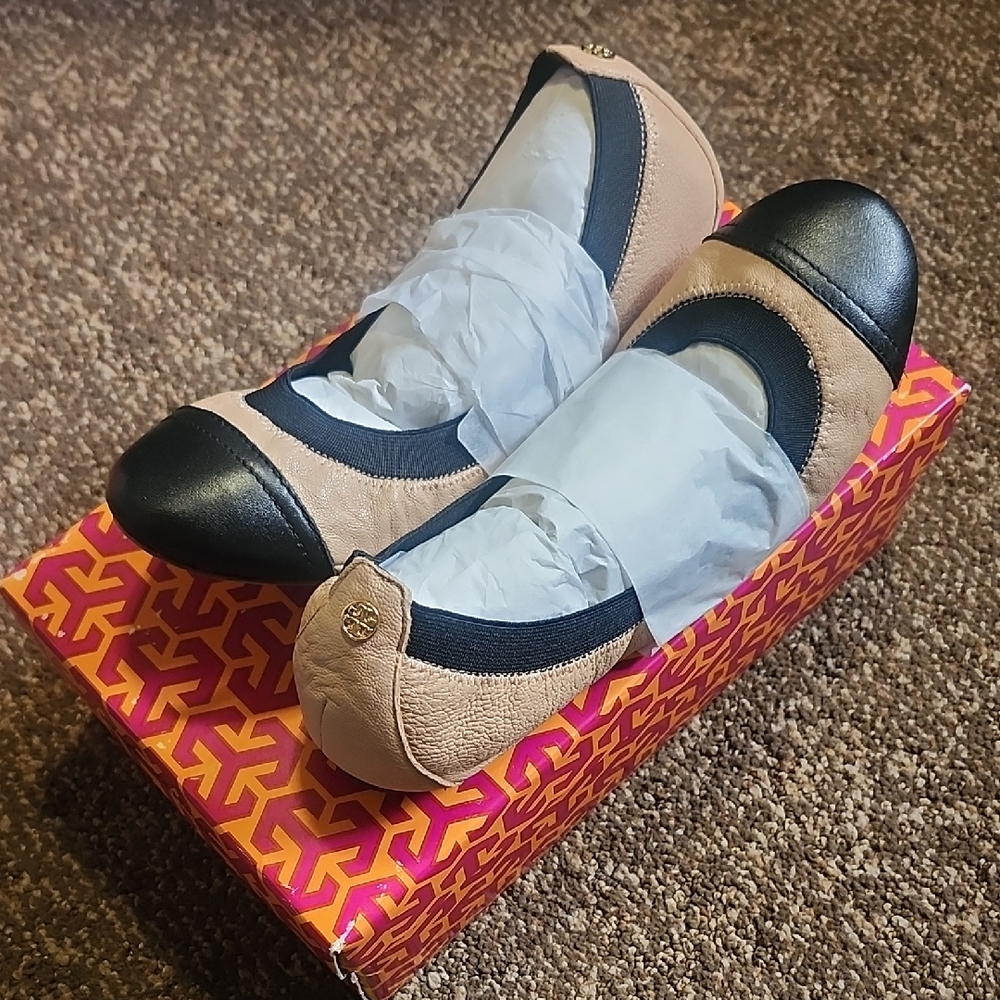Tory Burch Beige and Black Cap-Toe Ballet Flats